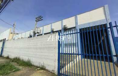 Imagem: O depósito à venda possui 5 Vagas na garagem e 2810m² de