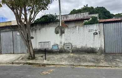 Imagem: A casa possui 2 Dormitórios, 1 Banheiro, 141m² de Área e