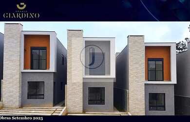 Imagem: A casa em condomínio possui 3 Dormitórios, 3 Banheiros, 2