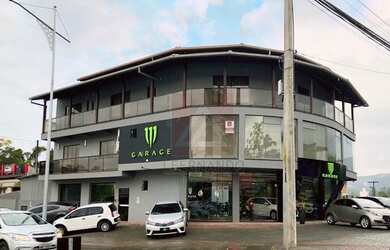 Imagem: A casa possui 1 Dormitório, 2 Banheiros, 100m² de Área e