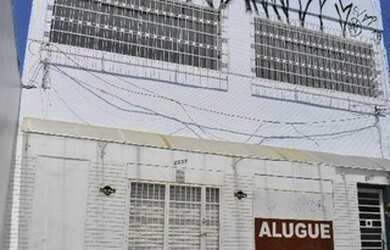 Imagem: O depósito possui 230m² de Área e está localizado em Glória