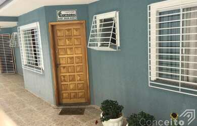 Imagem: A casa em condomínio possui 3 Dormitórios, 1 Banheiro, 1 Vaga