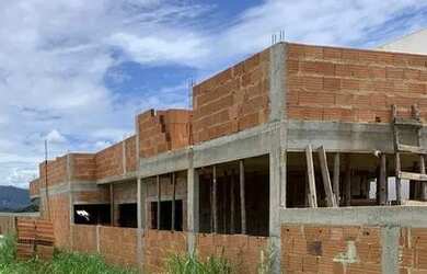 Imagem: A casa em condomínio possui 3 Dormitórios, 3 Banheiros, 2