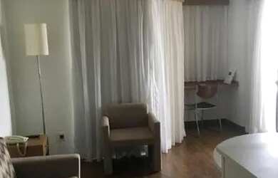 Imagem: O apartamento possui 1 Dormitório, 2 Banheiros, 1 Vaga na garagem