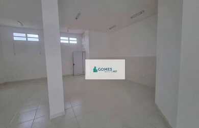 Imagem 7: Loja para alugar por R$ 3.000/mês - Novo Mundo - Curitiba/PR