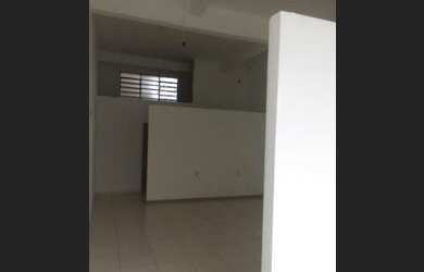 Imagem 9: Aluga se loja Galpão / depósito com aluguel por R$1.600 /mês