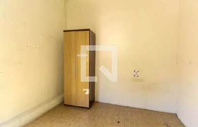 Imagem: A casa possui 1 Dormitório, 1 Banheiro e 36m² de Área e está