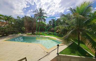 Imagem: A casa em condomínio possui 5 Dormitórios, 5 Banheiros, 5