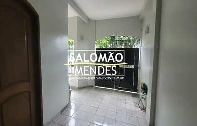 Imagem: A casa possui 3 Dormitórios, 3 Banheiros, 1 Vaga na garagem