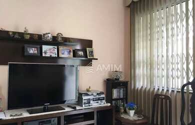 Imagem: A casa possui 5 Dormitórios, 4 Banheiros, 180m² de Área e