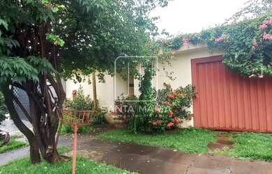 Imagem: O depósito possui 4 Vagas na garagem, 175m² de Área e está