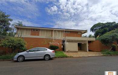 Imagem: O depósito possui 2 Vagas na garagem, 381m² de Área e está