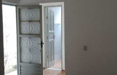 Imagem: A casa possui 1 Dormitório, 1 Banheiro, 40m² de Área e está