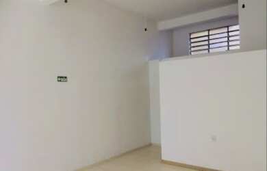 Imagem 12: Aluga se loja Galpão / depósito com aluguel por R$1.600 /mês