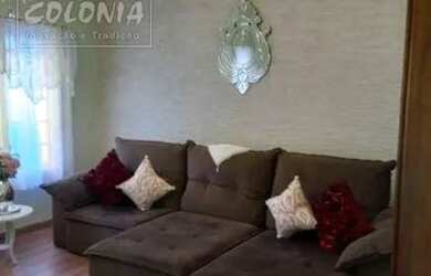 Imagem: A casa possui 4 Dormitórios, 4 Banheiros, 5 Vagas na garagem