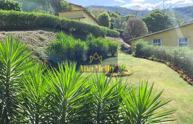 Imagem 5: Casa em Nogueira. Piscina, Churrasqueira, Ar-condicionadoeÁrea de serviço
