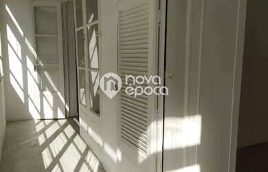 Imagem: O apartamento possui 3 Dormitórios, 3 Banheiros, 1 Vaga na