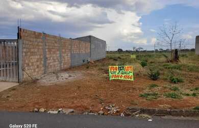 Imagem: O terreno possui 300m² de Área e está localizado em Riacho
