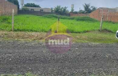 Imagem: O terreno possui 1.000m² de Área e está localizado em São