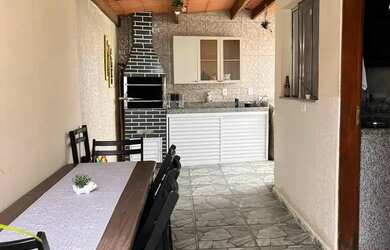 Imagem: A casa em condomínio possui 2 Dormitórios, 1 Banheiro, 1 Vaga