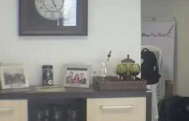 Imagem: Sala comercial - Funcionários Sala comercial moderna localizada