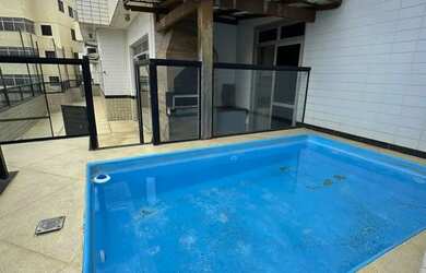 Imagem: O apartamento possui 3 Dormitórios, 1 Banheiro, 2 Vagas na