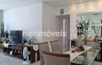 Imagem: O apartamento possui 3 Dormitórios, 3 Banheiros, 2 Vagas na