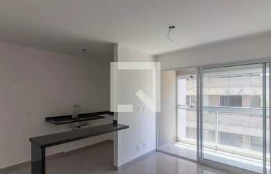 Imagem: O apartamento possui 1 Dormitório, 1 Banheiro, 1 Vaga na garagem