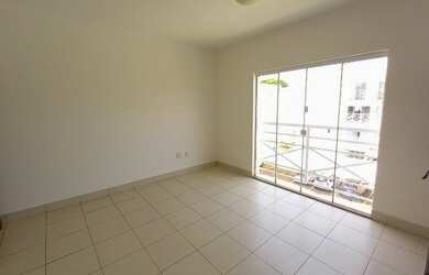 Imagem 4: Apartamento no Tubalina - 50m², Cozinha com Armários, Condomínio com...