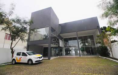 Imagem: O depósito possui 726m² de Área e está localizado em Portão