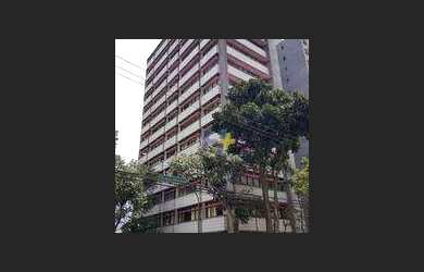 Imagem: O depósito possui 2 Vagas na garagem, 130m² de Área e está