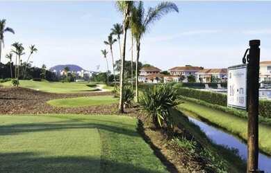 Imagem 2: Terreno em condomínio para venda com 600 metros quadrados em Riviera...