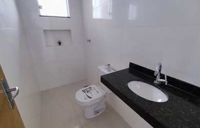 Imagem 5: Casa para venda tem 66 metros quadrados com 3 quartos em Novo Centro - Santa Luzia - MG