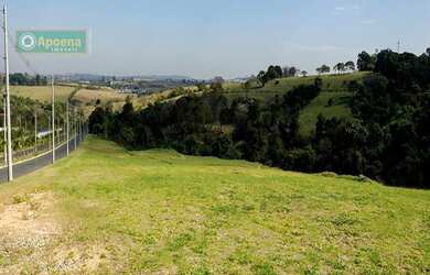 Imagem: O terreno possui 871m² de Área e está localizado em Jardim