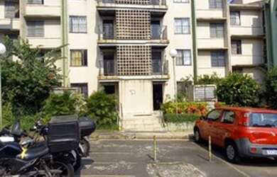 Imagem: O apartamento possui 2 Dormitórios, 1 Banheiro, 1 Vaga na garagem