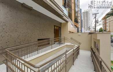 Imagem 6: Curitiba - Apartamento Padrão - Água Verde