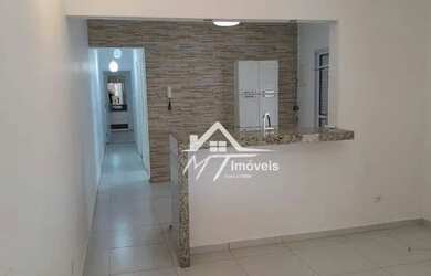 Imagem: A casa possui 4 Dormitórios, 4 Banheiros, 2 Vagas na garagem