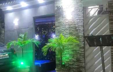 Imagem: A casa possui 2 Dormitórios e 1 Banheiro e está localizado