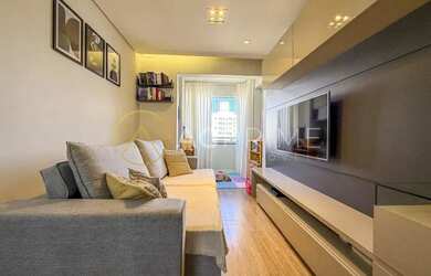 Imagem: O apartamento possui 3 Dormitórios, 2 Banheiros, 1 Vaga na