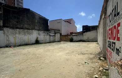 Imagem 5: Terreno na Varjota, entre as Ruas Ana Bilhar e Tavares Coutinho