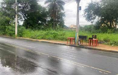 Imagem: O terreno possui 397m² de Área e está localizado em Vila