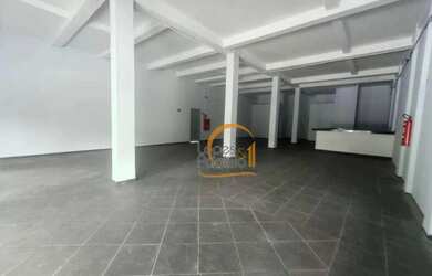 Imagem: O depósito possui 550m² de Área e está localizado em Jardim