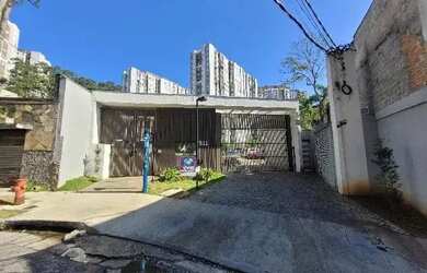 Imagem: O apartamento possui 2 Dormitórios, 1 Banheiro, 38m² de Área