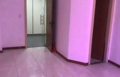 Imagem: O depósito possui 1 Vaga na garagem e 35m² de Área e está