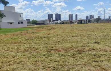 Imagem: O terreno possui 540m² de Área e está localizado em Jardim