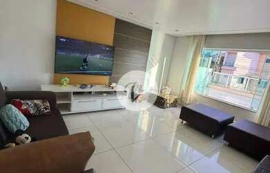 Imagem: A casa possui 5 Dormitórios, 5 Banheiros, 5 Vagas na garagem