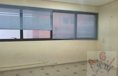 Imagem 15: LOCAÇÃO / VENDA - Sala comercial com 4 ambientes e 2 vagas