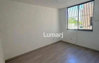 Imagem 10: Apartamento com 2 dormitórios à venda, 71 m² por R$ 270.000,00 - Centro...