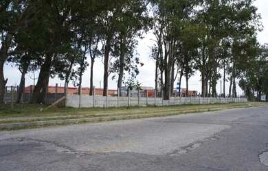 Imagem: O terreno possui 24630m² de Área e está localizado em Vila