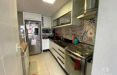 Imagem: O apartamento possui 2 Dormitórios, 3 Banheiros, 2 Vagas na